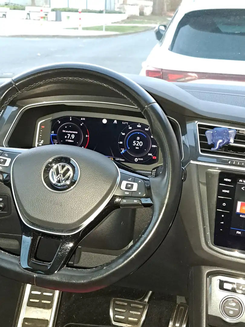 Volkswagen Tiguan Tiguan 2.0 TDI SCR 4Motion DSG IQ.DRIVE Rot - 2