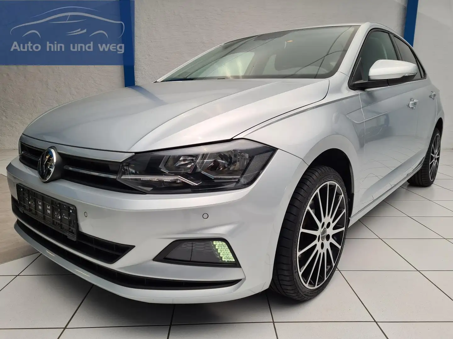 Volkswagen Polo 1.6TDI Comfortline PDC | SHZ | Alu 17 Zoll Argent - 1
