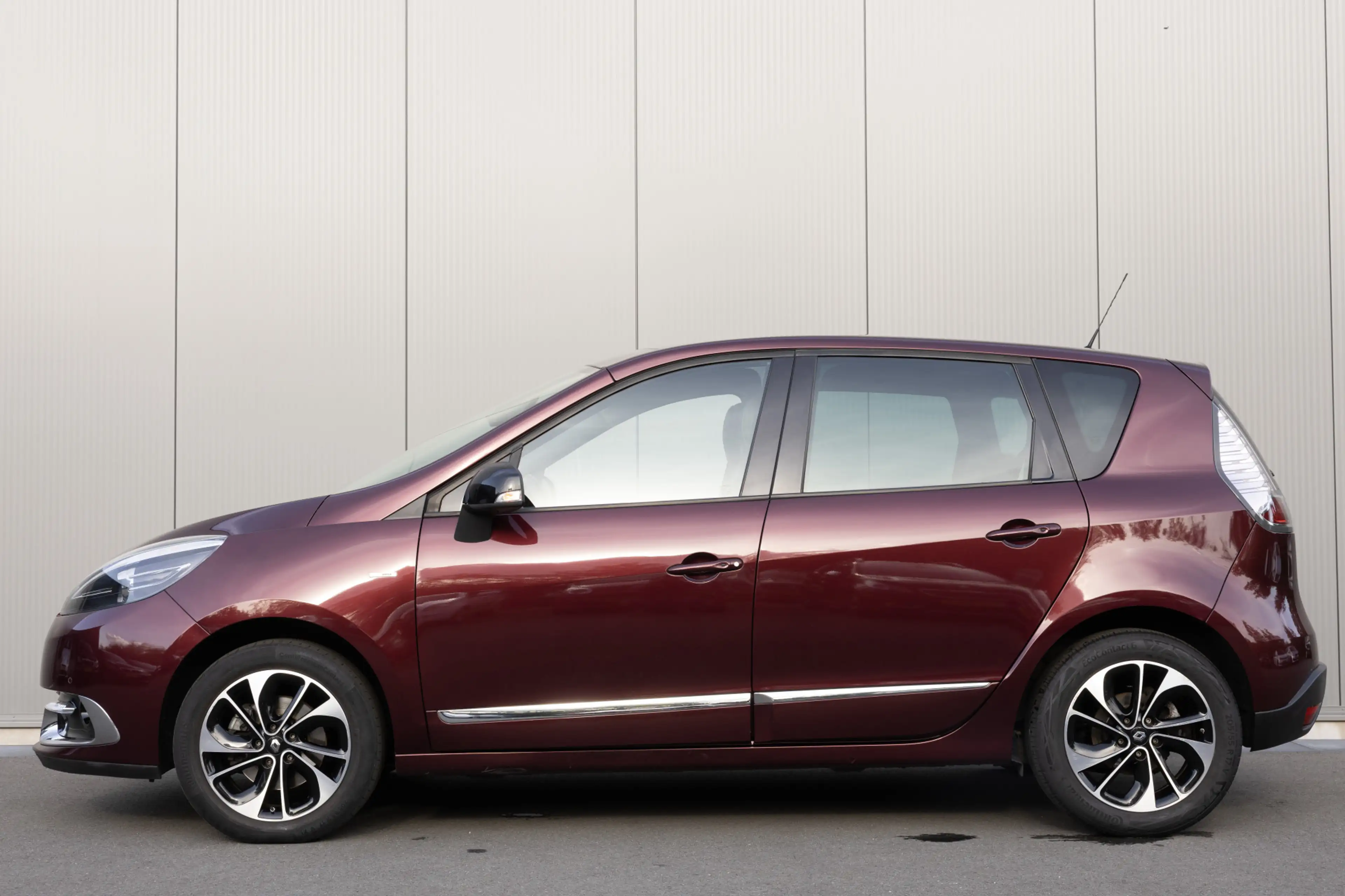 Renault Scenic 1.2 TCe Bose | NL-AUTO | TREKHAAK | NAVI | CAMERA — photo 11