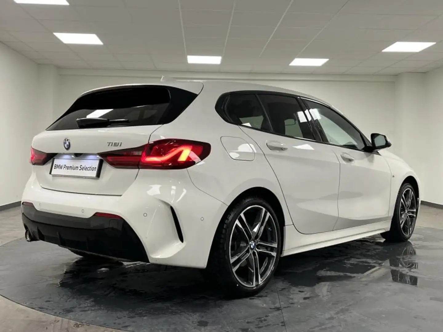 BMW 118 118iA 136ch M Sport DKG7 - 2
