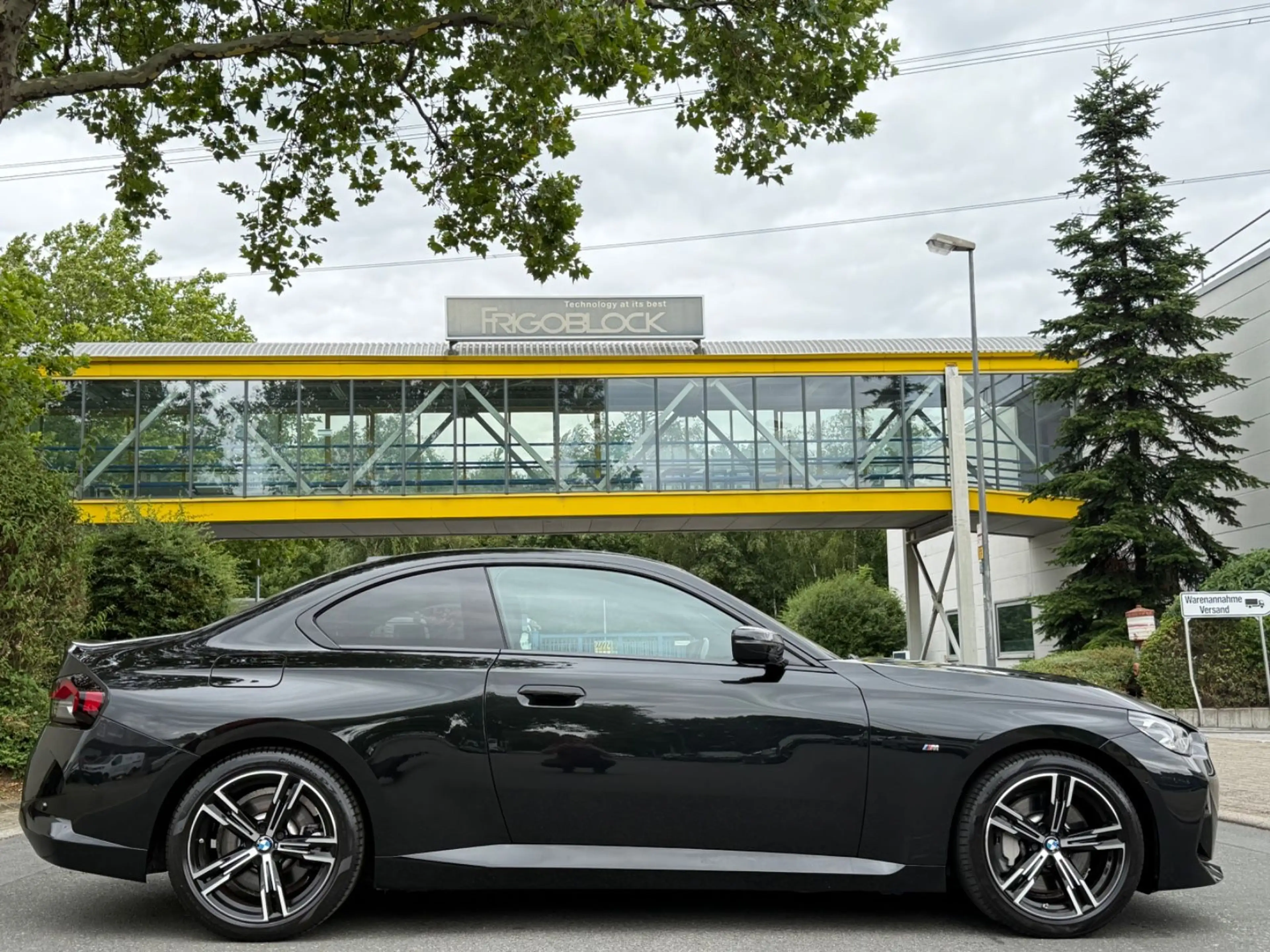 BMW 230 i Coupe *M-SPORT*H&K*SHADOW*2HAND* — photo 9