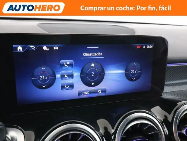 Mercedes-Benz GLB view 23