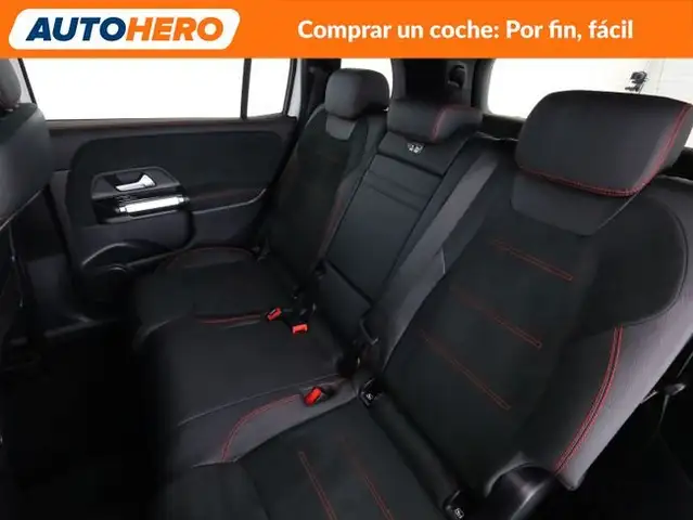 Mercedes-Benz GLB view 15