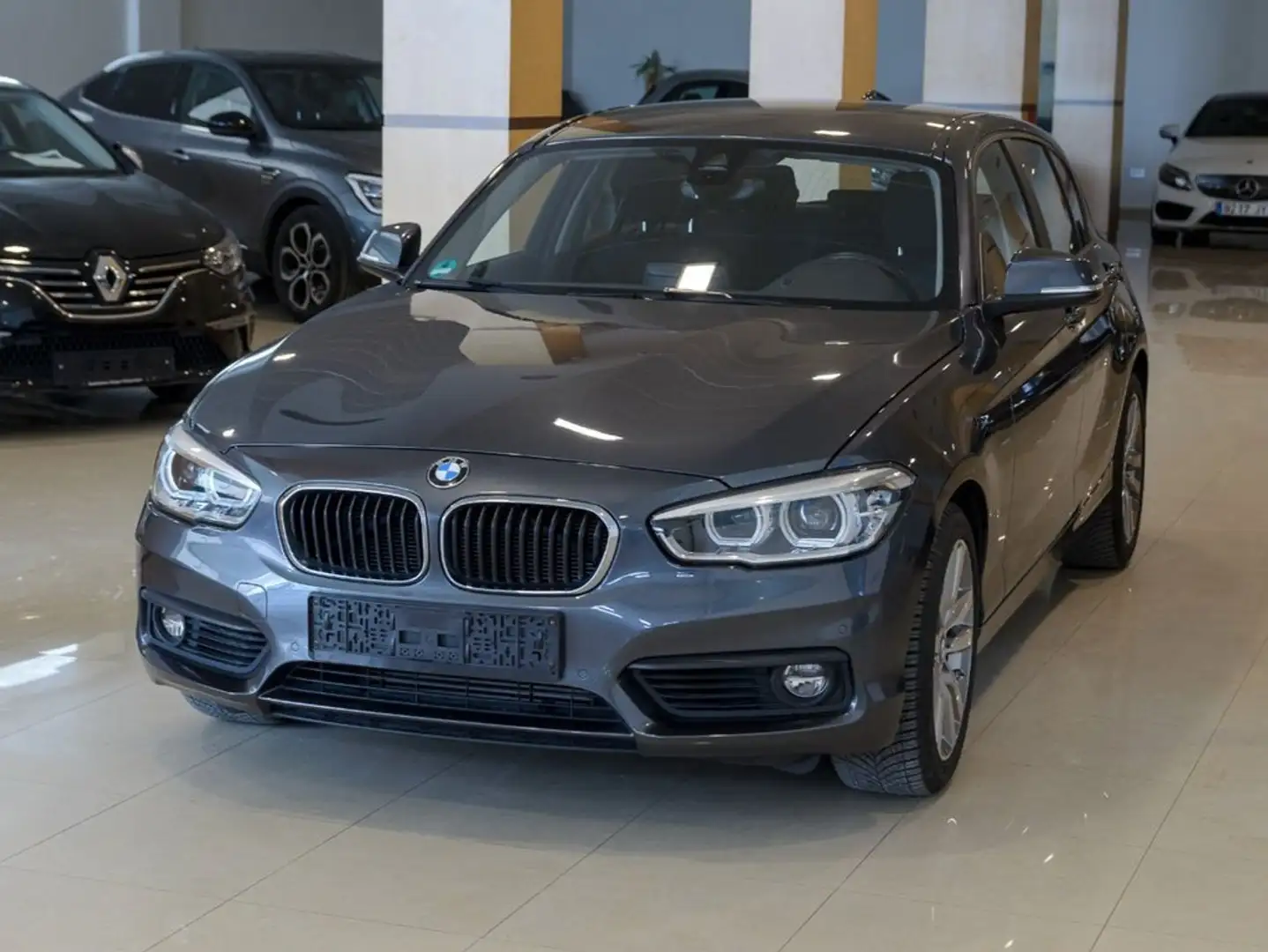 BMW 118 118dA Gris - 2