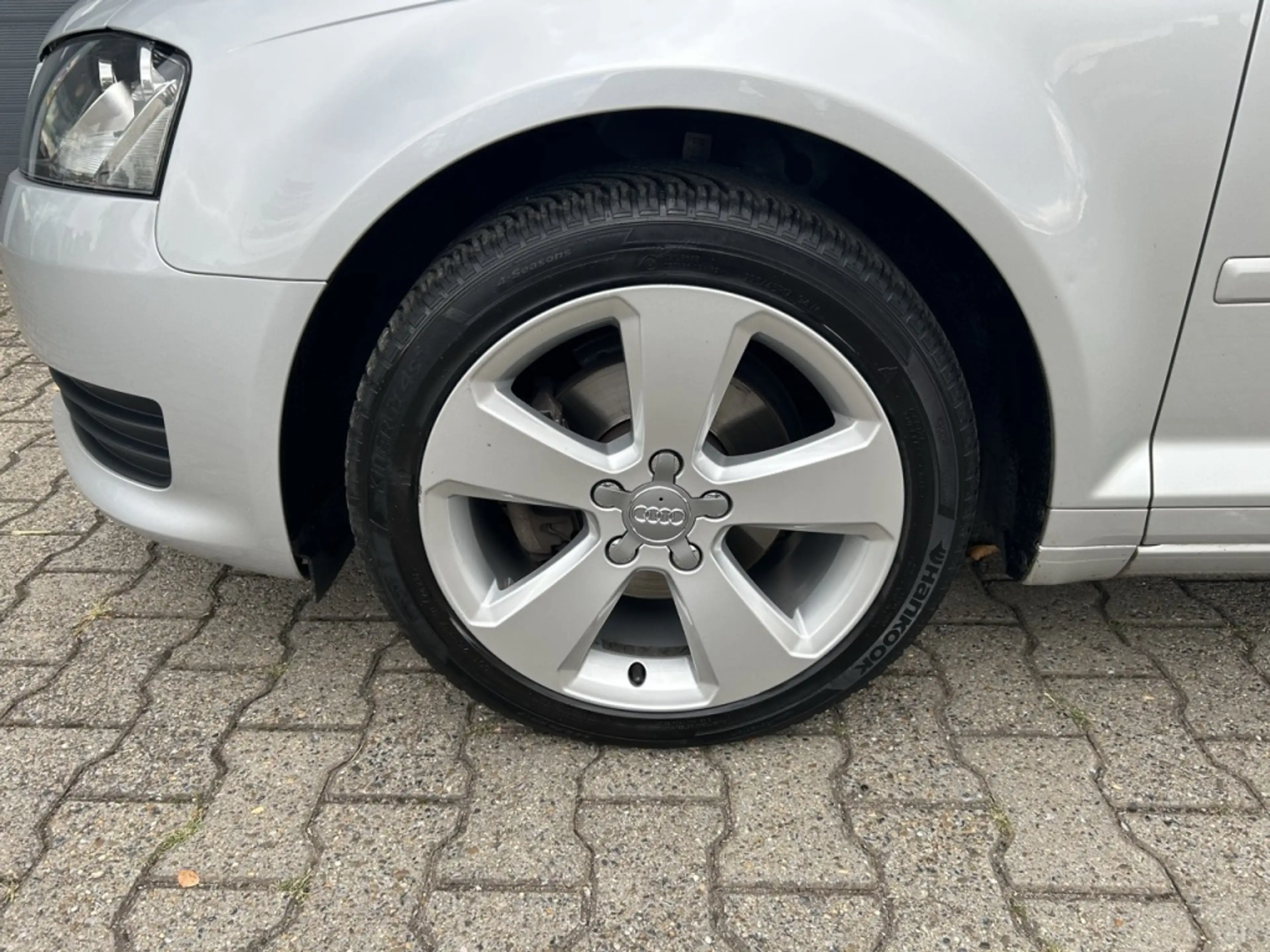 Audi A3 1.4 92KW TFSI 5D S-TRONIC Ambition — photo 4