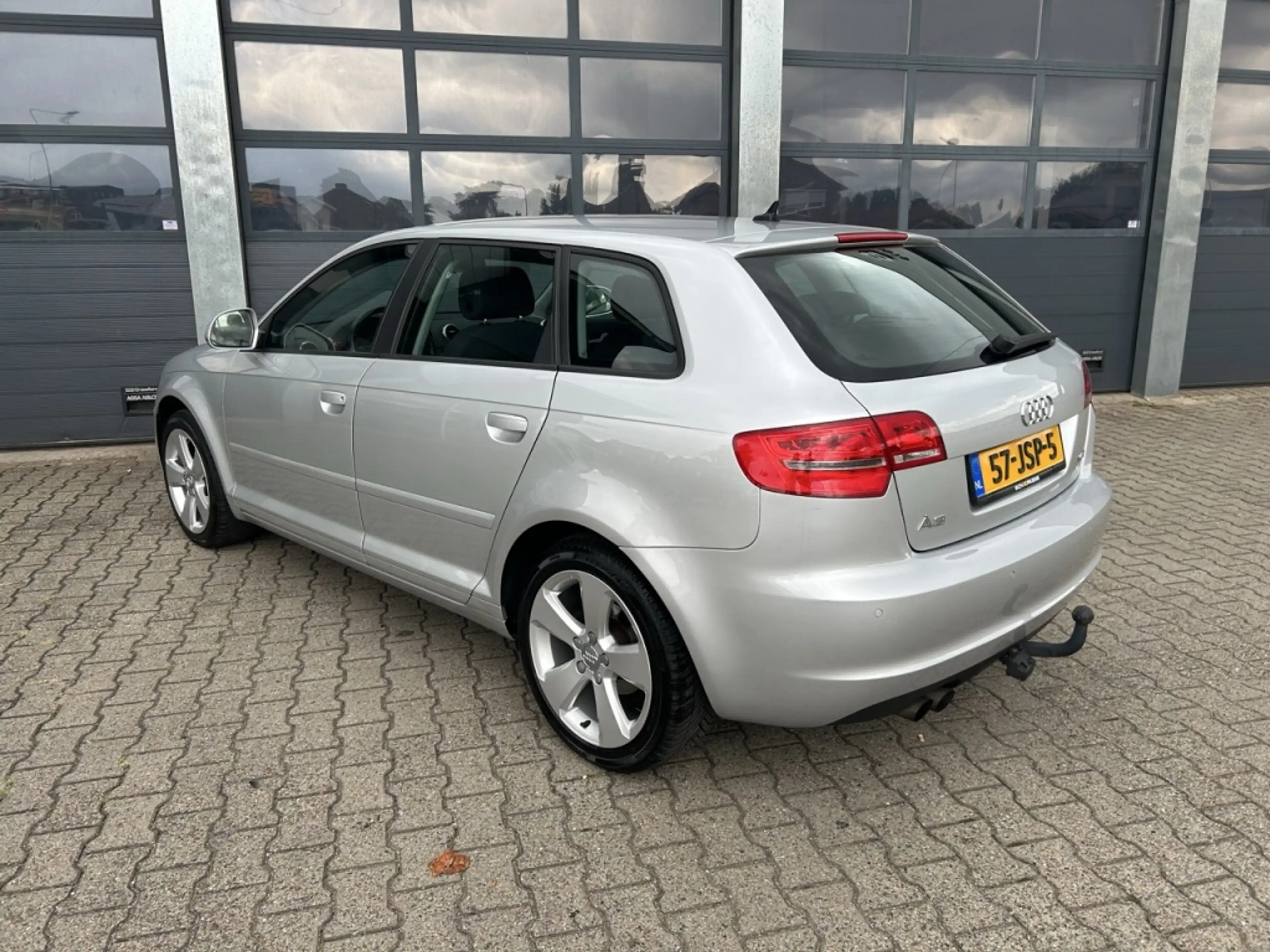Audi A3 1.4 92KW TFSI 5D S-TRONIC Ambition — photo 3