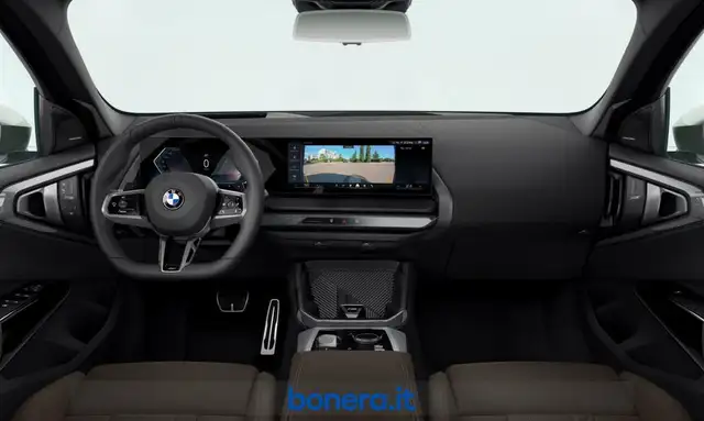 BMW X3 view 3