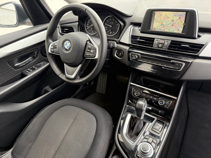 BMW 218 Advantage 1.Hand*Navi*Kamera — photo 11
