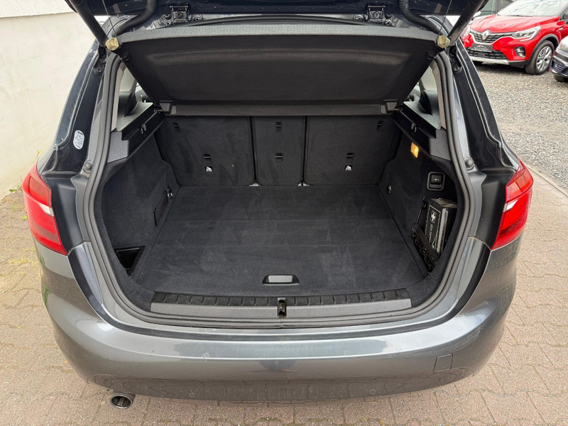 BMW 218 Advantage 1.Hand*Navi*Kamera — photo 22