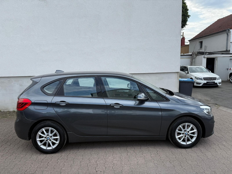 BMW 218 Advantage 1.Hand*Navi*Kamera — photo 5
