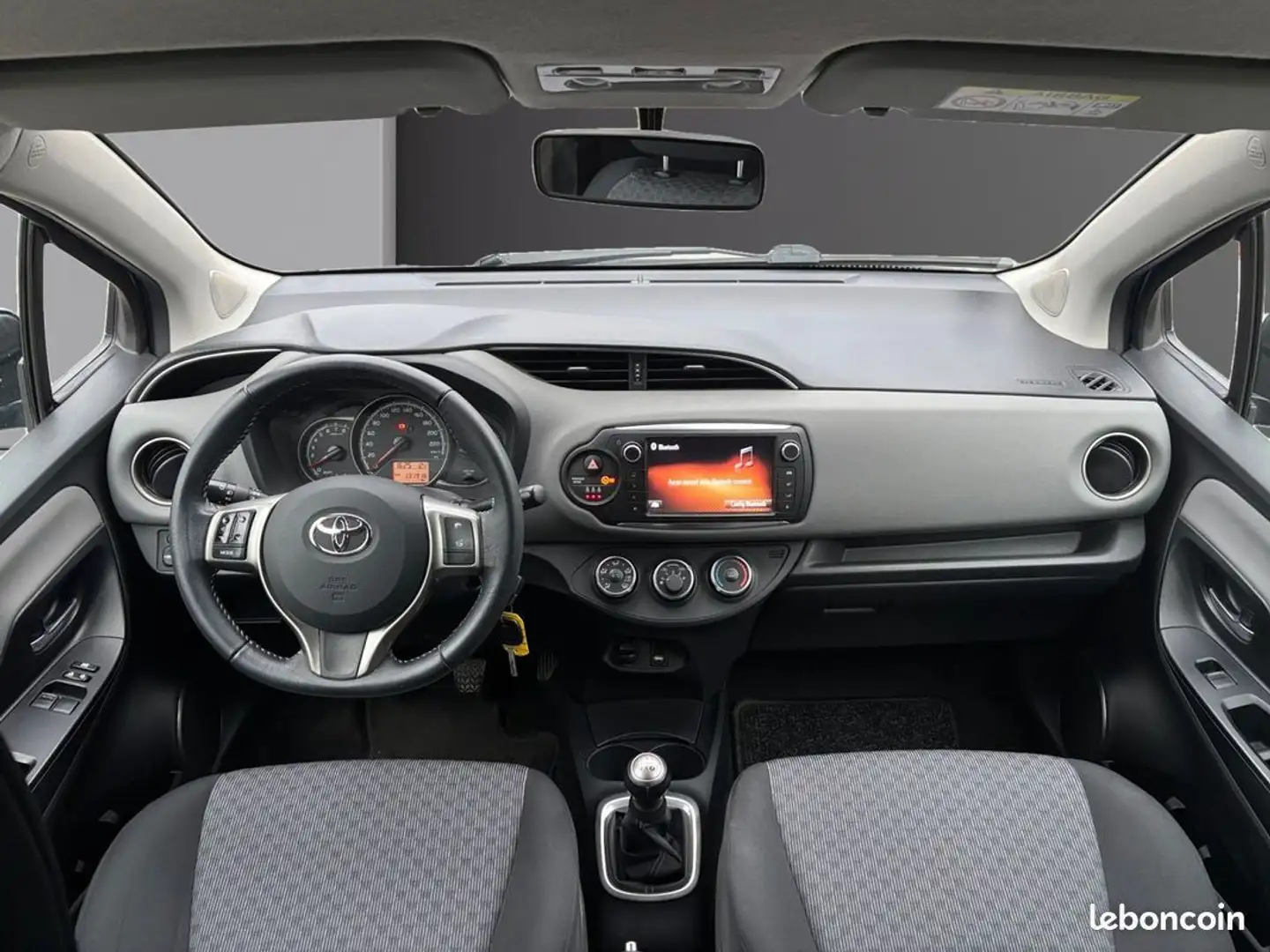 Toyota Yaris 69 ch VVT-i France Garantie 12 mois Blauw - 2