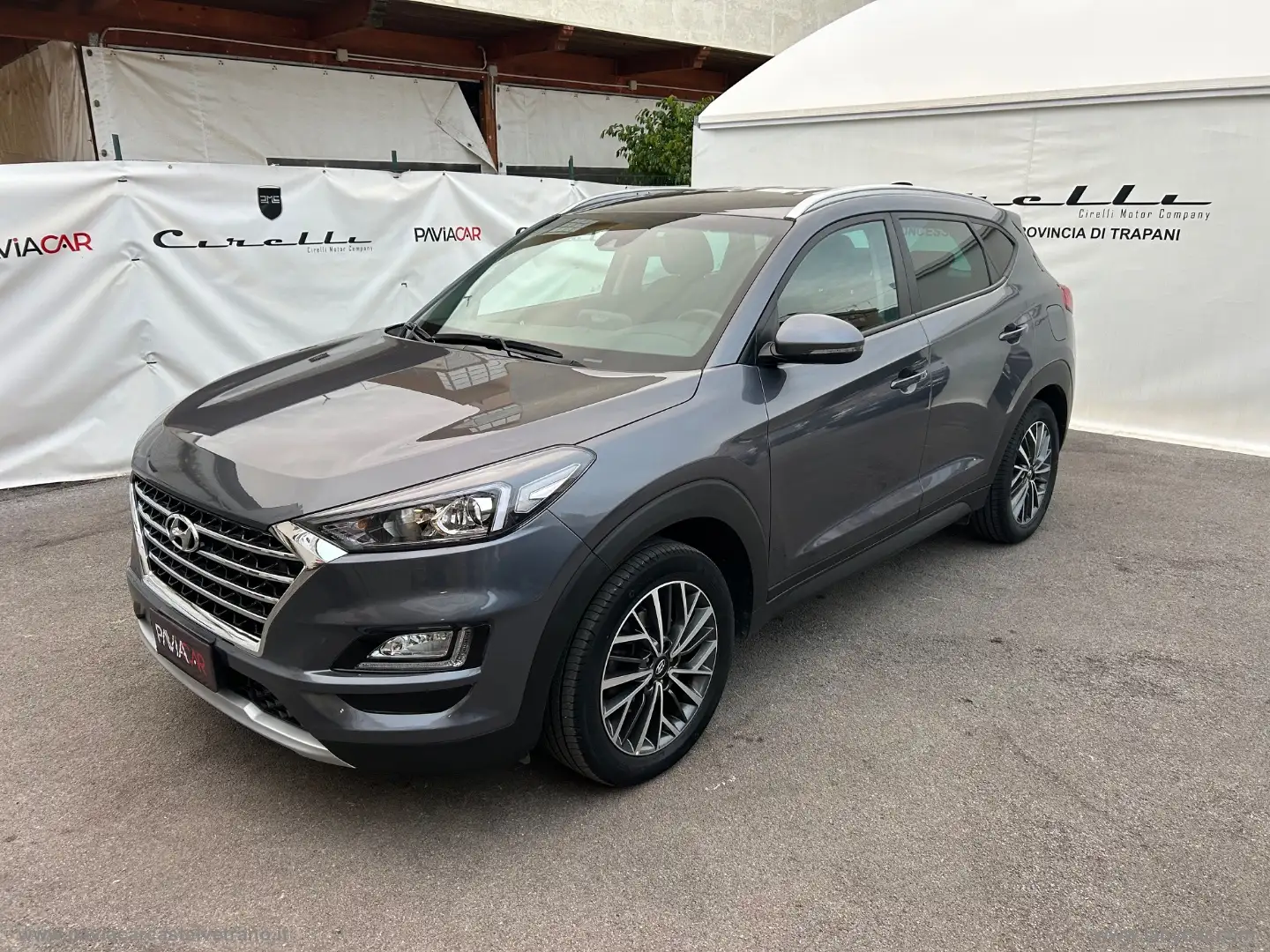 Hyundai TUCSON 1.6 CRDi 136 CV XPrime Grigio - 1