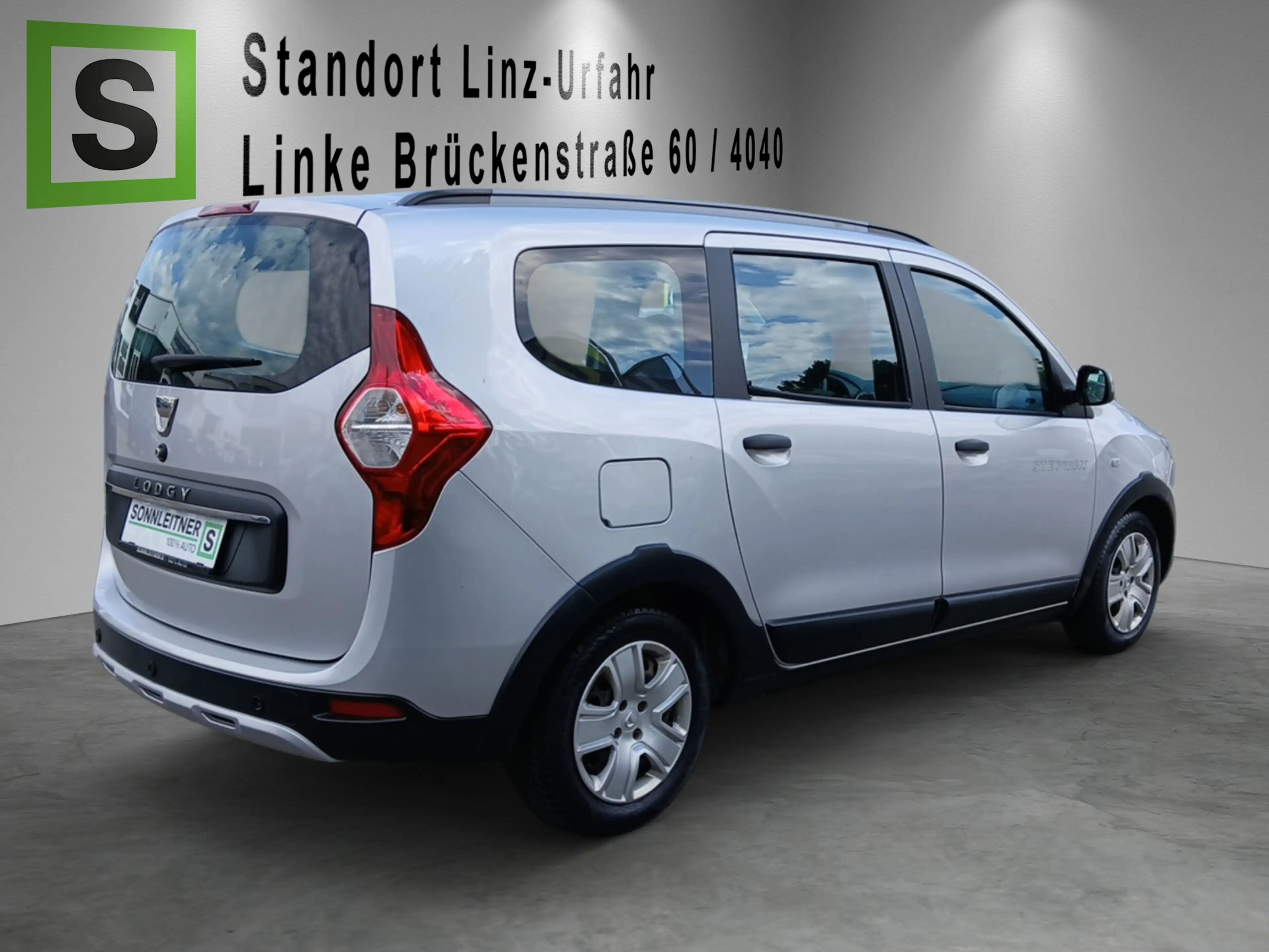 Dacia Lodgy LODGY Stepway TCe 115 S&S 5-sitzig — photo 3