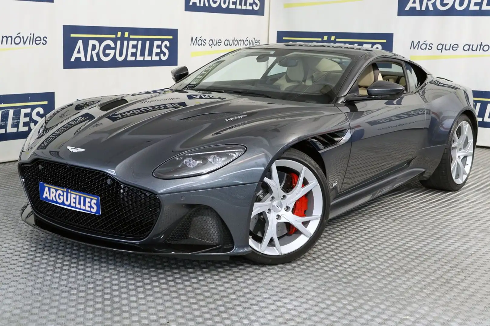 Aston Martin DBS Superleggera 5.2 V12 Biturbo 725cv Grigio - 1