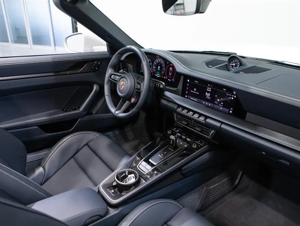 Porsche 911 снимка Porsche 911