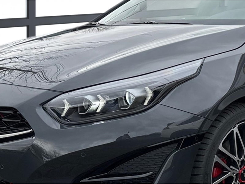 Kia ProCeed / pro_cee'd GT 1.6T DCT7 Glasdach Komfort Kamera ACC JBL-Sound — photo 5