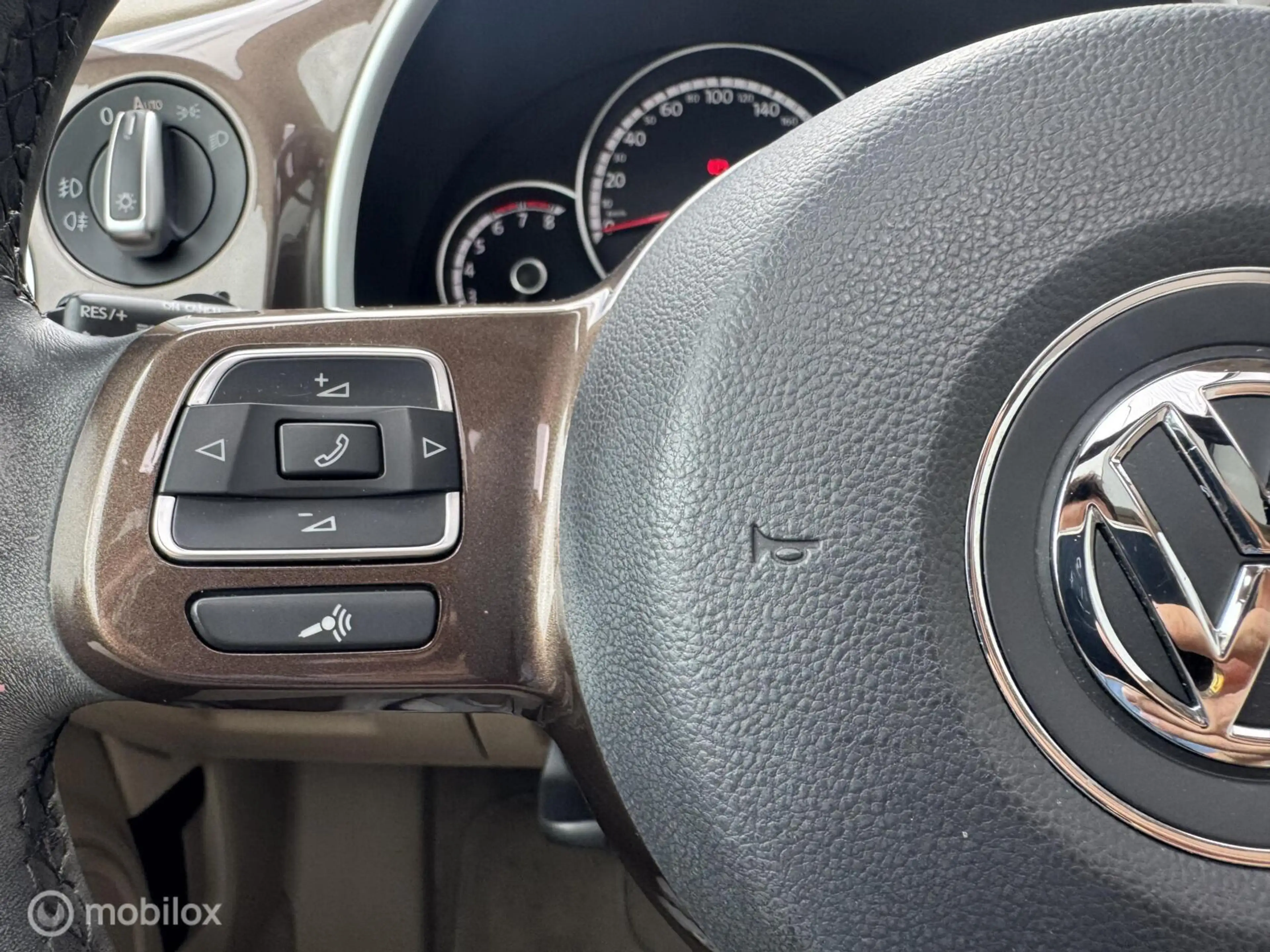 Volkswagen Beetle 1.4 TSI Sport | Panorama dak | Stoelverwarming | — photo 16