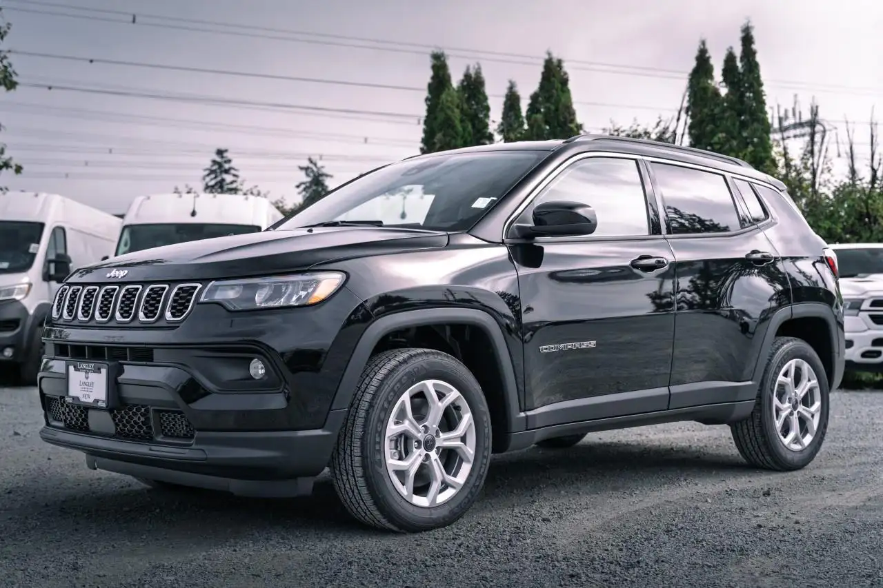 Jeep Compass снимка Jeep Compass