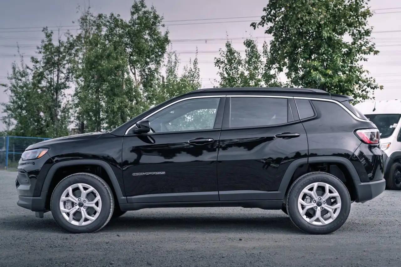 Jeep Compass снимка Jeep Compass