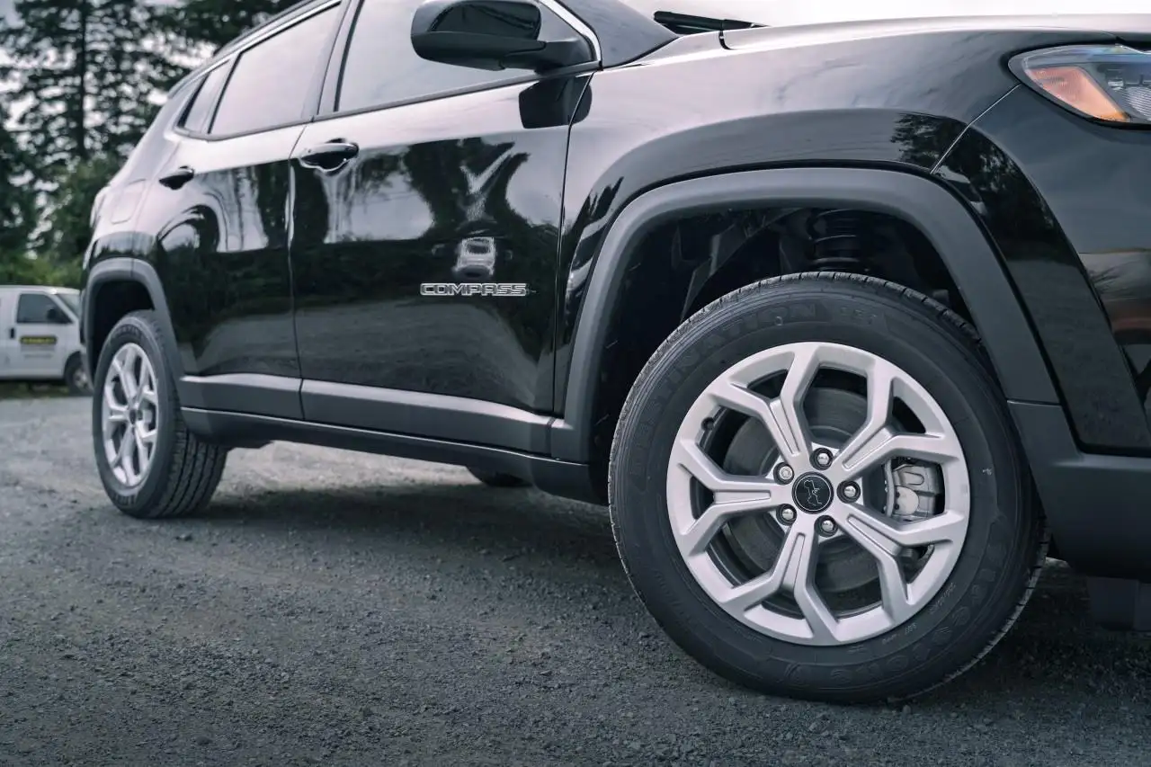 Jeep Compass снимка Jeep Compass