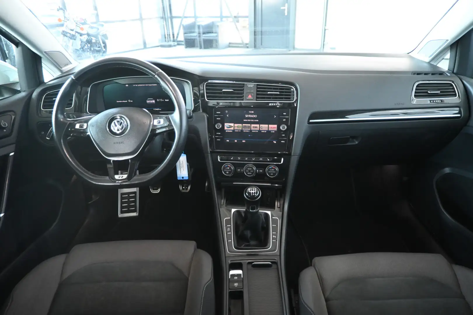 Volkswagen Golf 7.5 1.5 TSI Highline R-Line Clima Carplay 19'Inch Blanco - 2