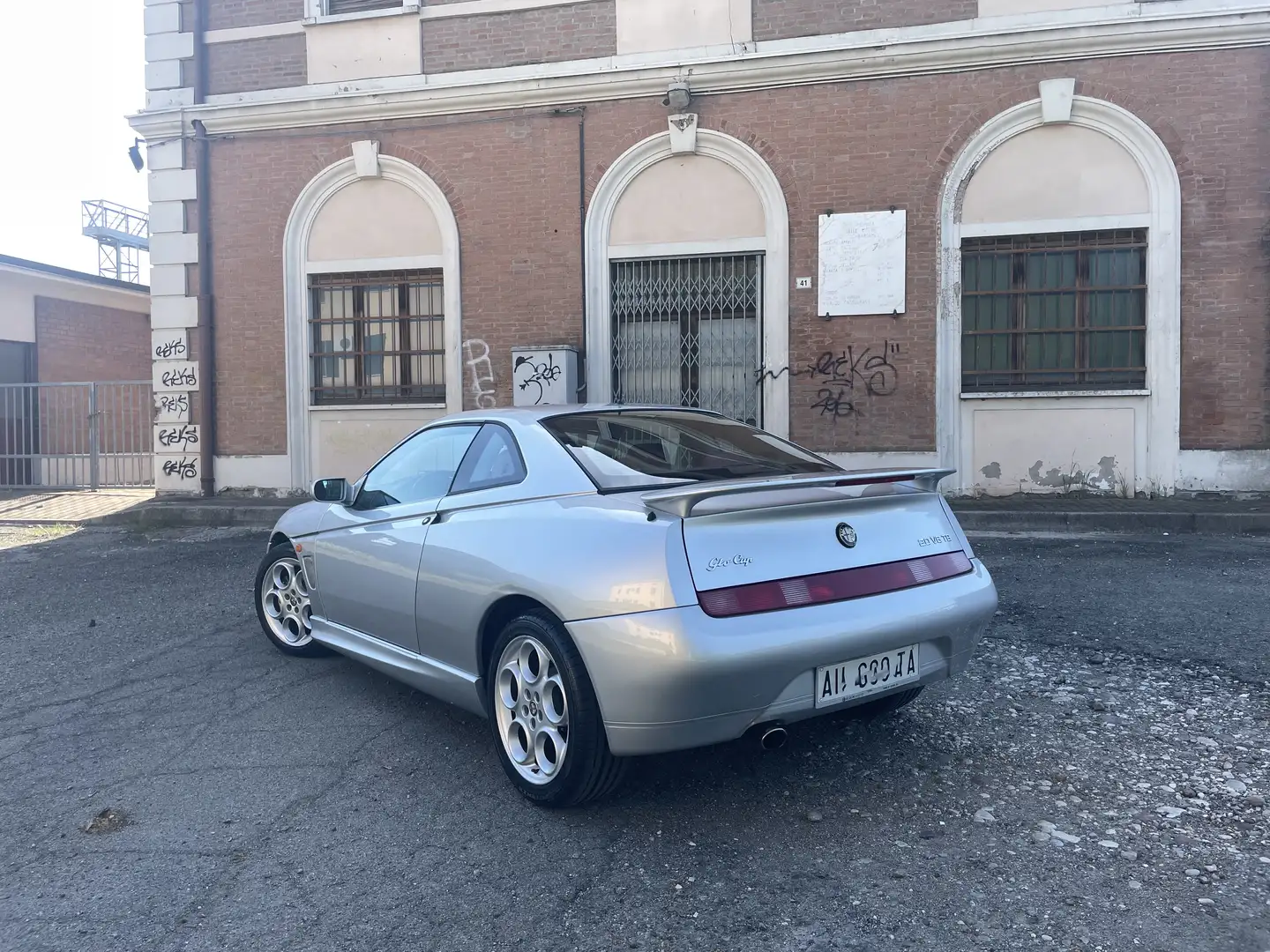 Alfa Romeo GTV 2.0 V6 tb L - 2