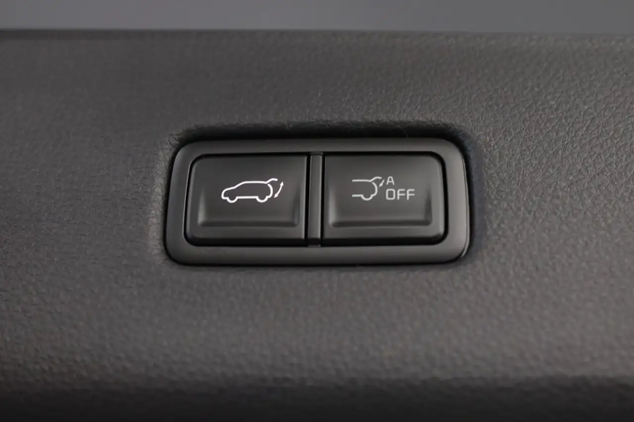 Kia Carnival снимка Kia Carnival