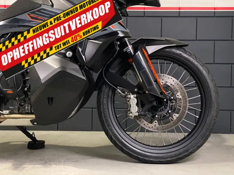 KTM 890 Adventure - foto 6