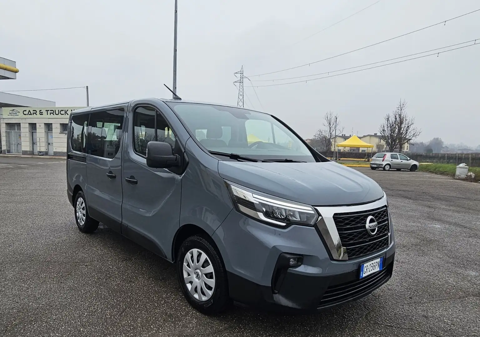 Nissan Primastar 9 POSTI - 1