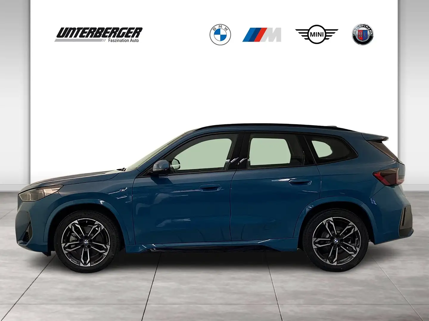 BMW X1 xDrive23i M Sportpaket AHK DA PA+ 360° HUD Azul - 2