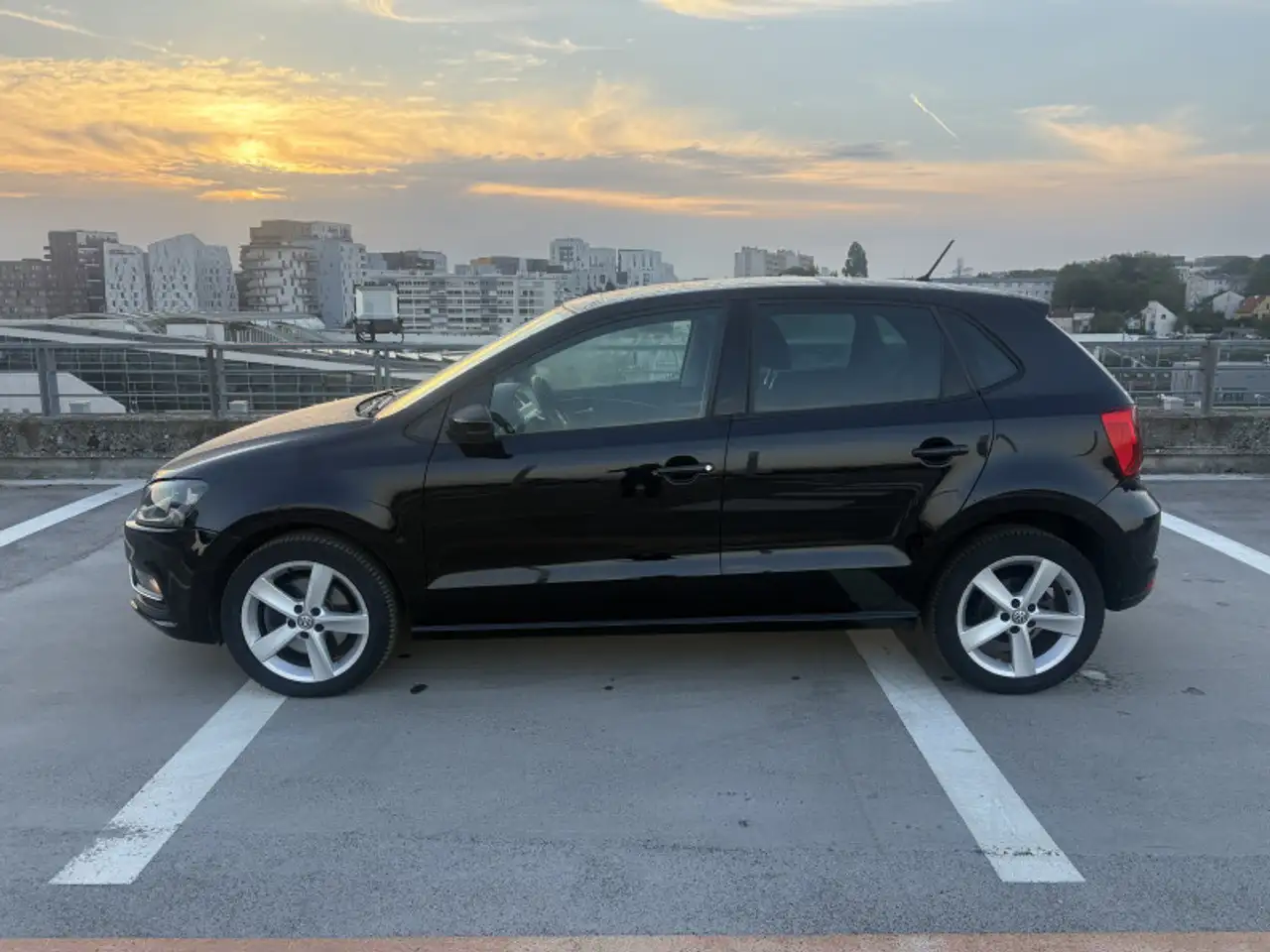 Volkswagen Polo Citadine 3 portes — photo 3
