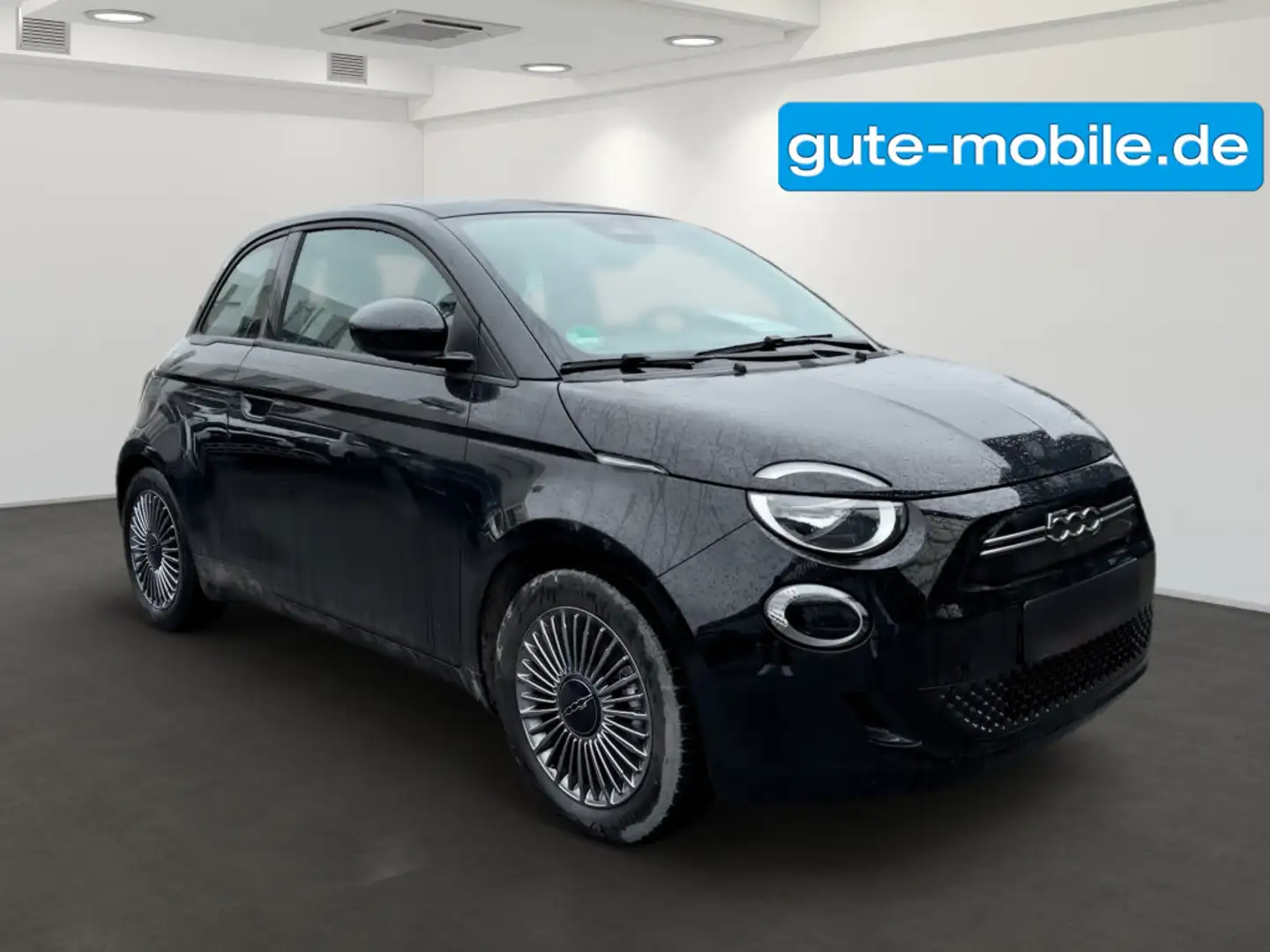 Fiat 500e Basis Schwarz - 2