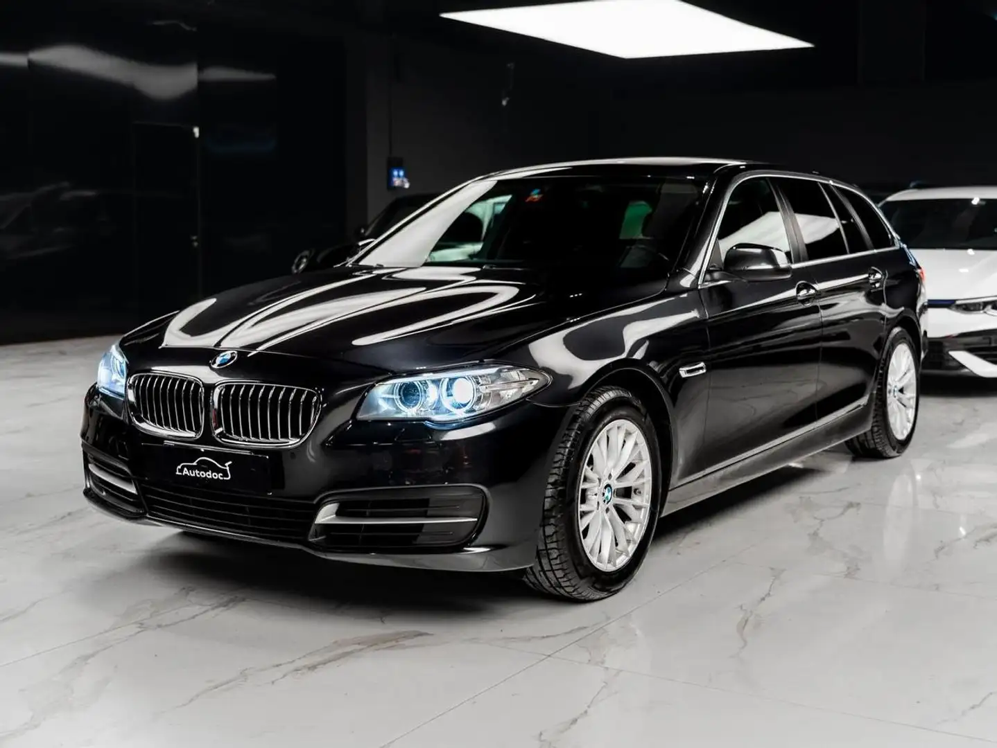BMW 530 F11 530d Touring xdrive Luxury auto E6 Nero - 1