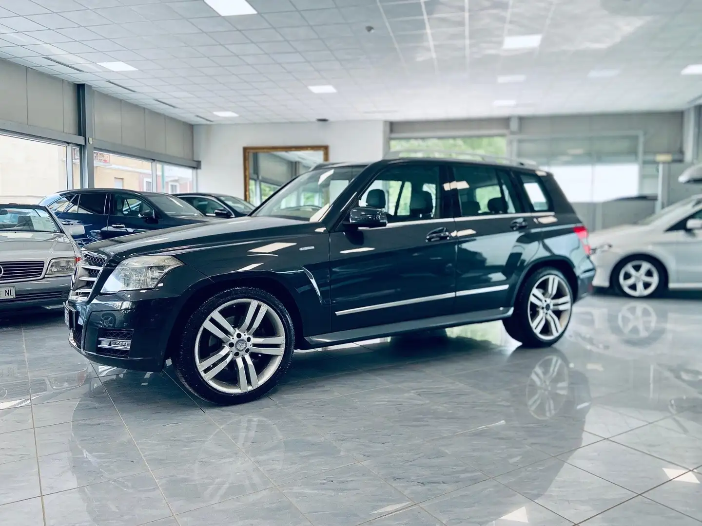 Mercedes-Benz GLK 220 CDI Sport be 4matic *Service MB* Gris - 2