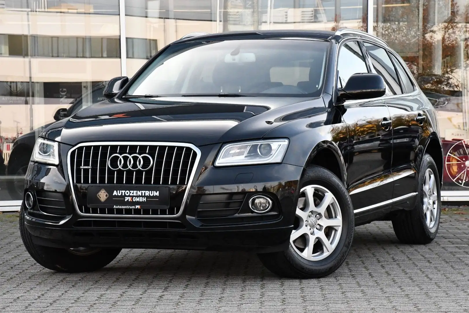 Audi Q5 2.0 TDI 140 kW quattro Sport Paket BI-Xenon Schwarz - 1