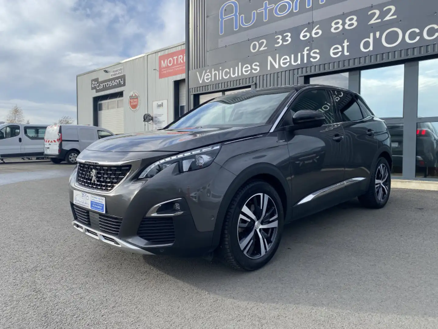 Peugeot 3008 1.5 BLUEHDI 130CH E6.C GT LINE S\u0026S 7CV Grijs - 1