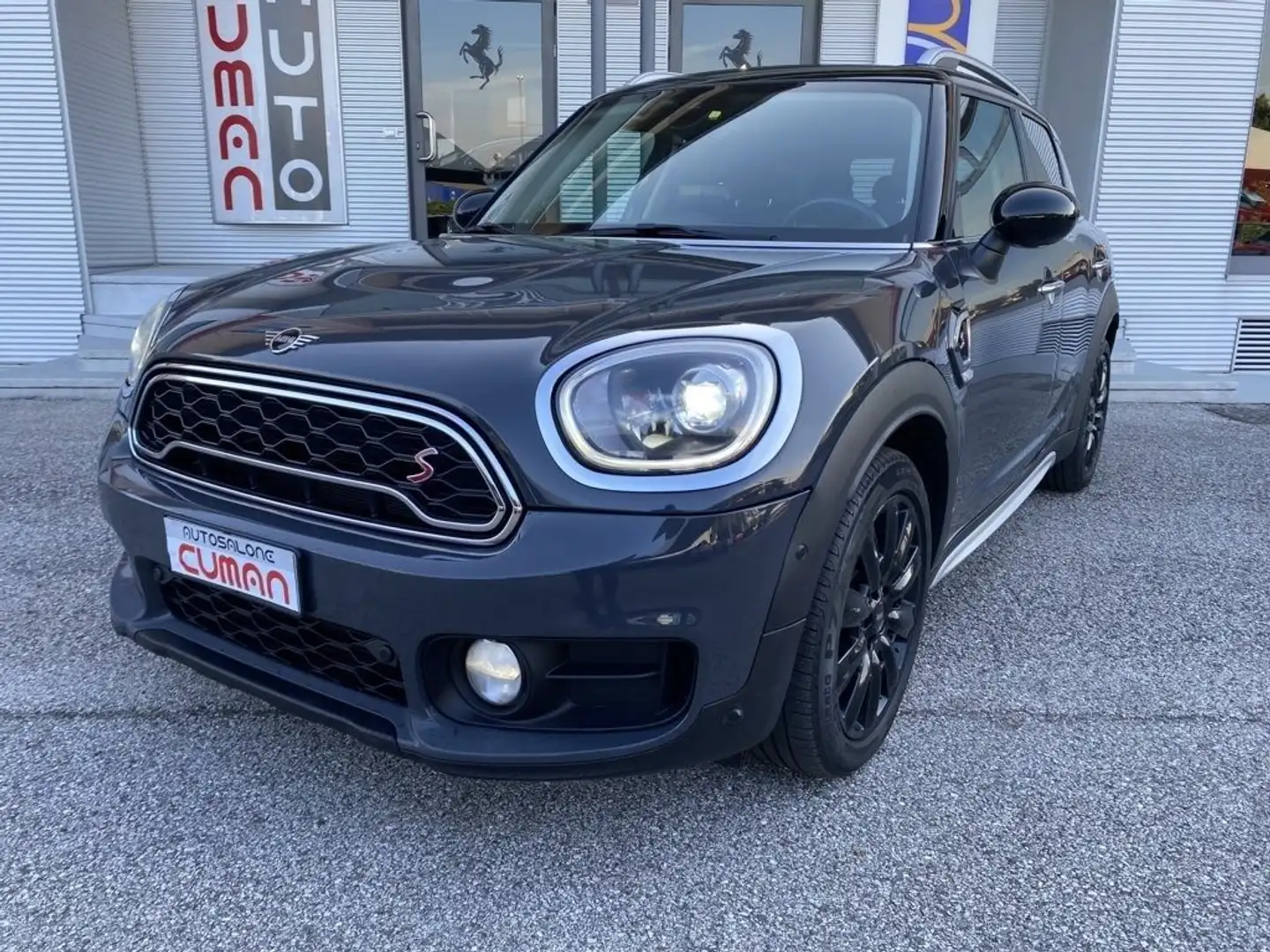 MINI Cooper SD Countryman 2.0 Hype Automatica Gris - 2