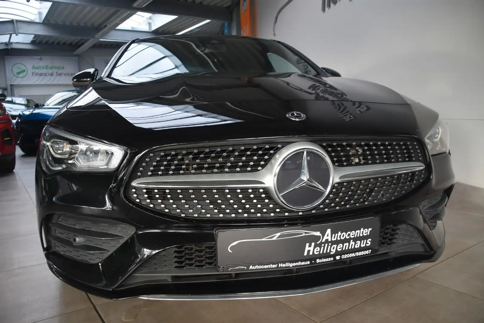Mercedes-Benz CLA 220 AMG DCT LED Navi Ambiente Pano Kamera Noir - 1