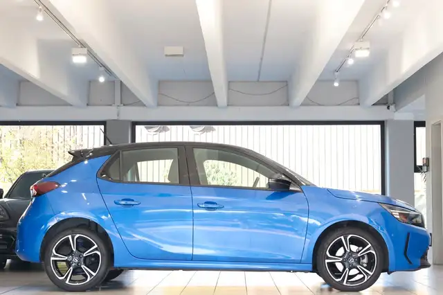 Opel Corsa view 9
