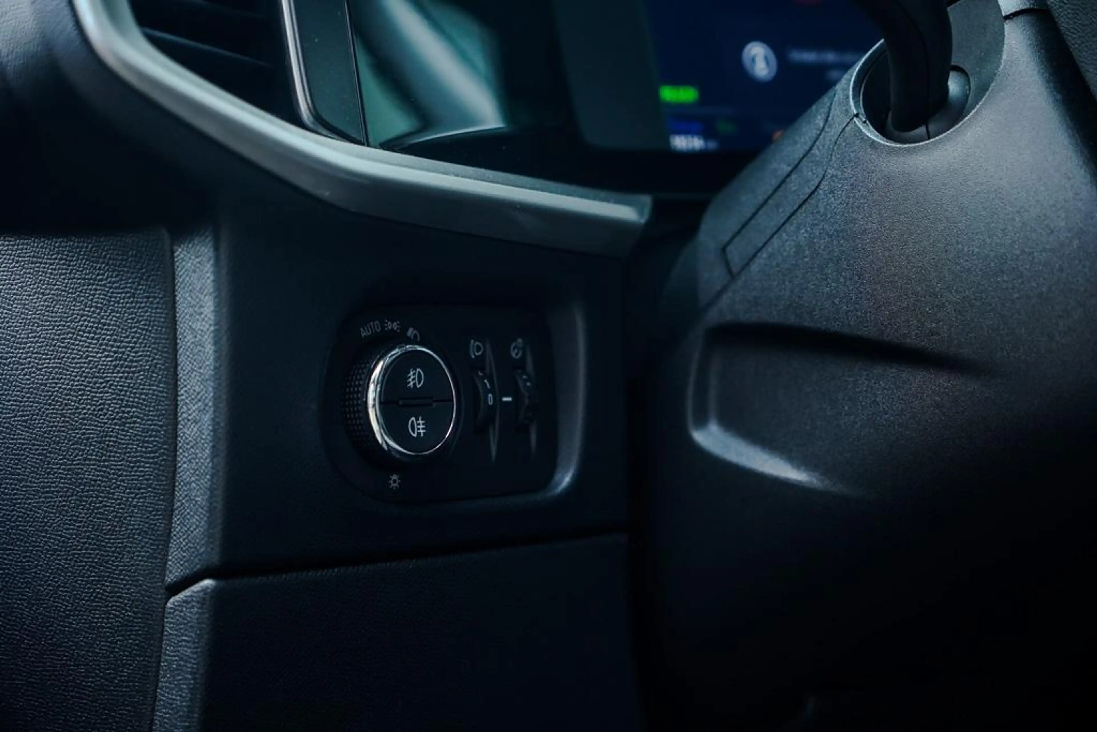 Opel Mokka-E Edition 50 kWh / Warmtepomp / Zwart Metallic / 1 E — photo 25