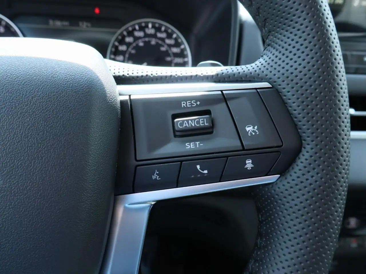Mitsubishi Outlander photo Mitsubishi Outlander