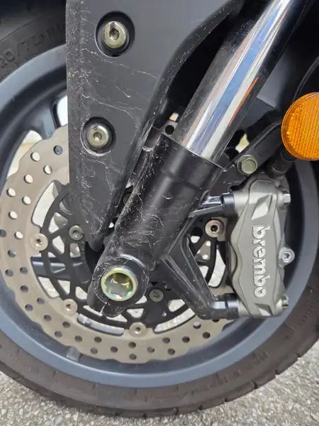 Kymco AK 550 - foto 2