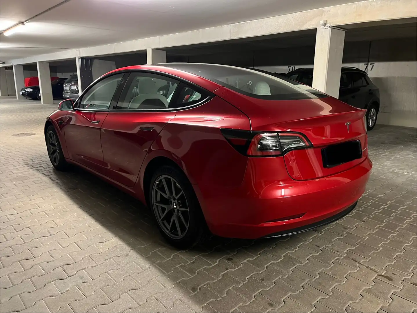 Tesla Model 3 Langstreckenbatt. Allradantrieb Dual Motor Rot - 2