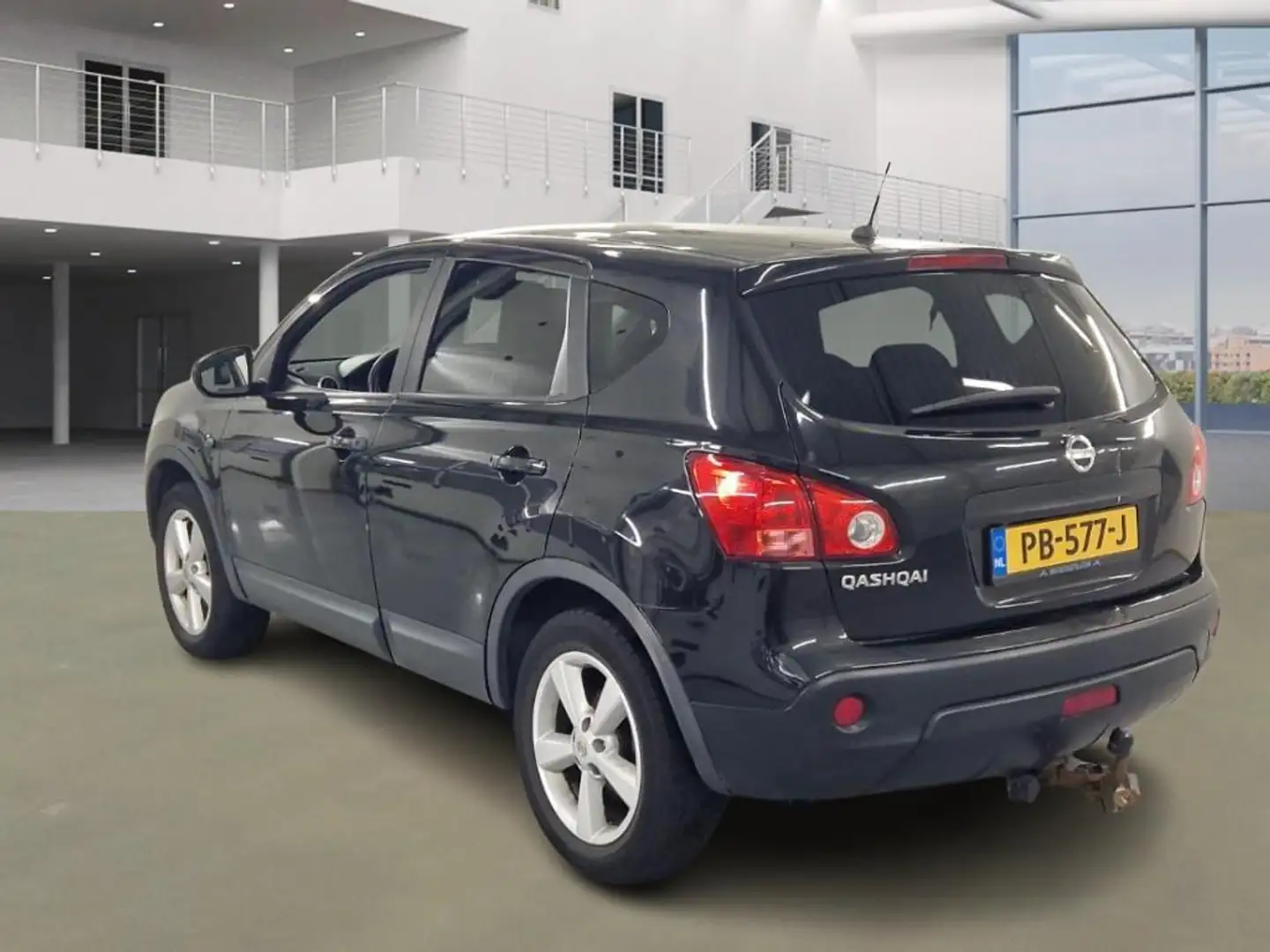 Nissan Qashqai 2.0 Tekna/AIRCO/CRUISE/LEDER/NAVI/PANO/VERWARMDE V Nero - 2