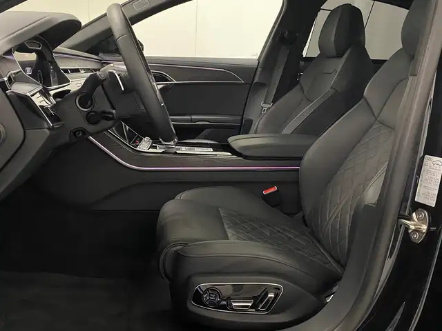 Audi A8 view 4
