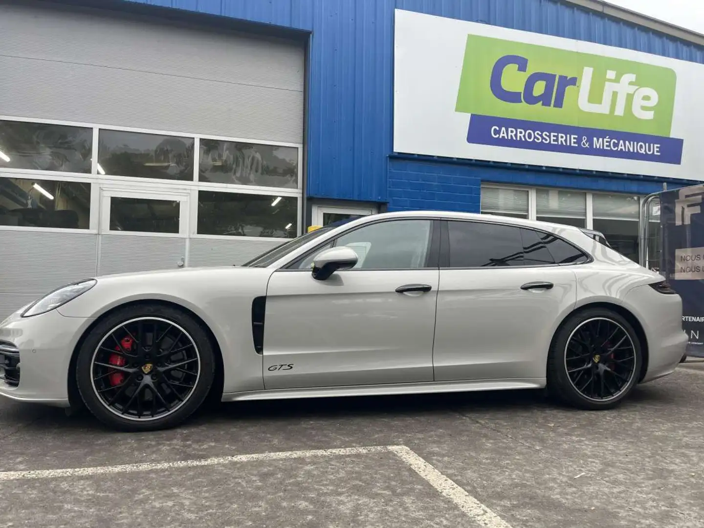 Porsche Panamera 4.0 GTS 338KW Gris - 2