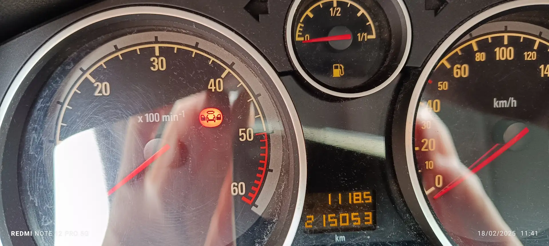 Opel Astra Astra 1.9CDTi Enjoy Enjoy Gris - 2