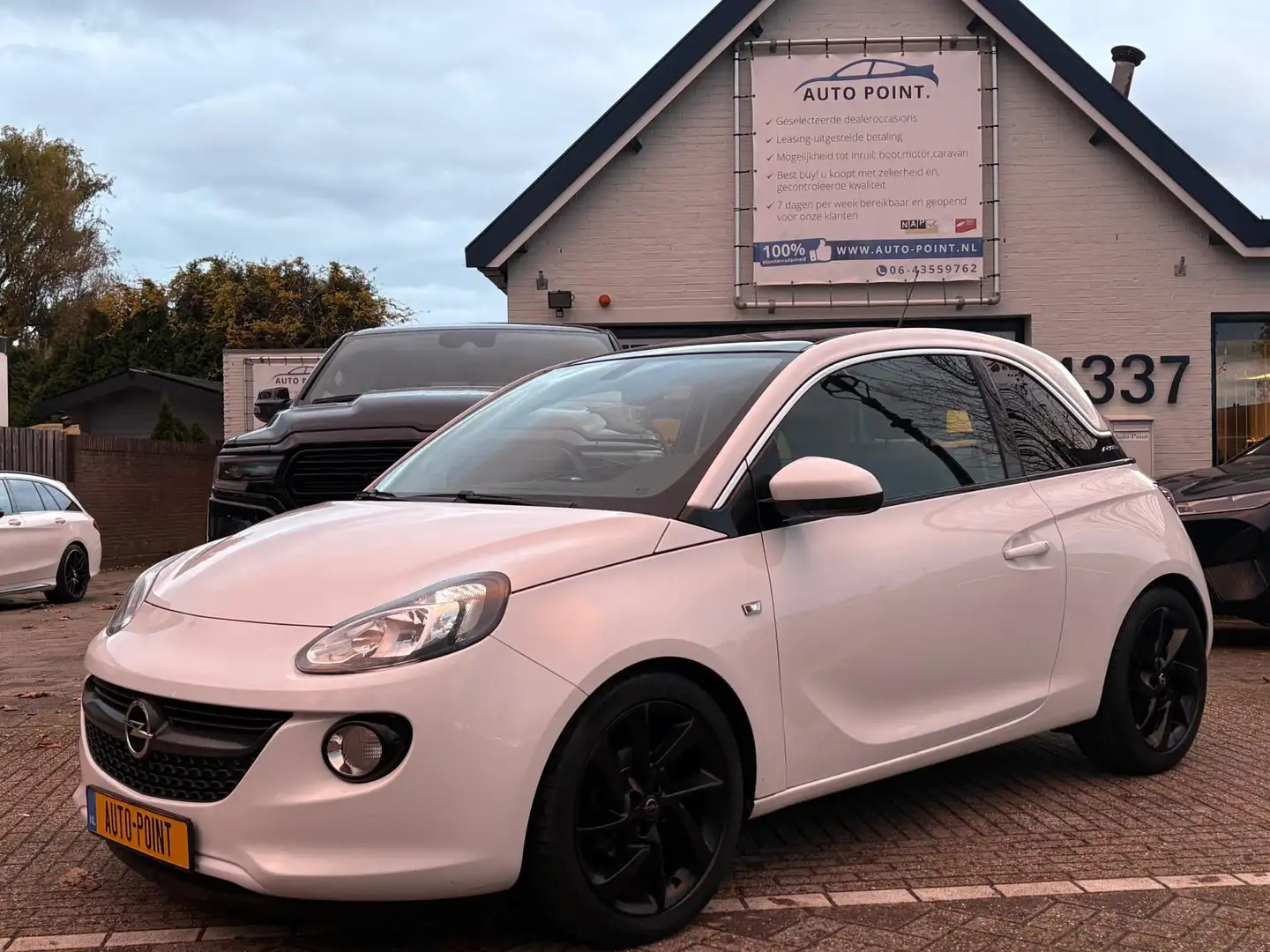 Opel Adam 1.4 NAVI/PDC/LEDER/PANO/STOEL+STUURVERWARMING Weiß - 1
