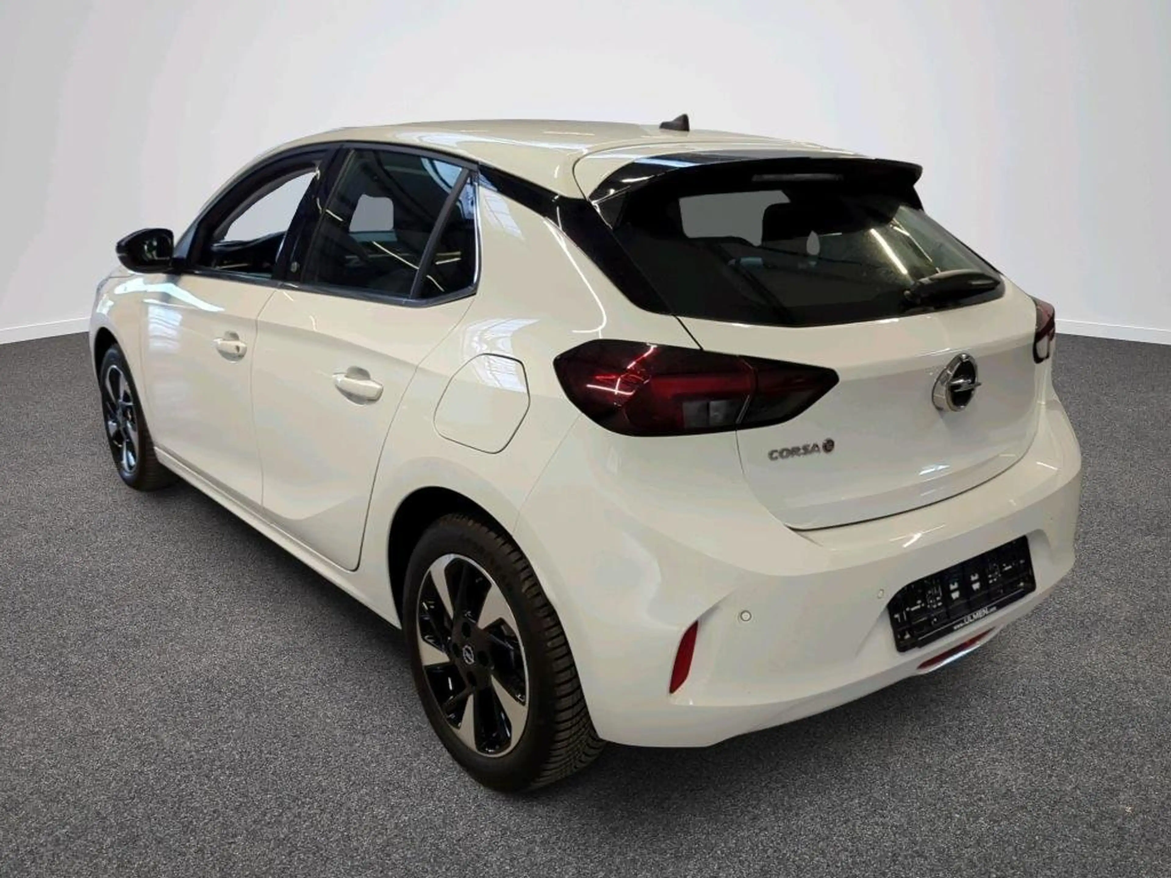 Opel Corsa-e Corsa F e Elegance LED Lane AUT Klima PDC — photo 5
