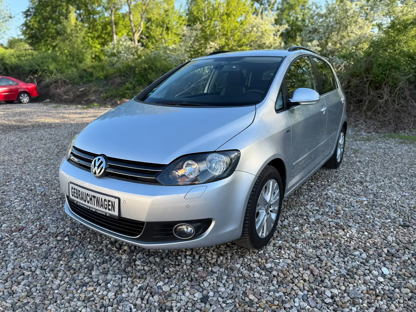 Volkswagen Golf Plus TÜV & Service NEU / PARK Sensoren / Klima AC Grau - 2